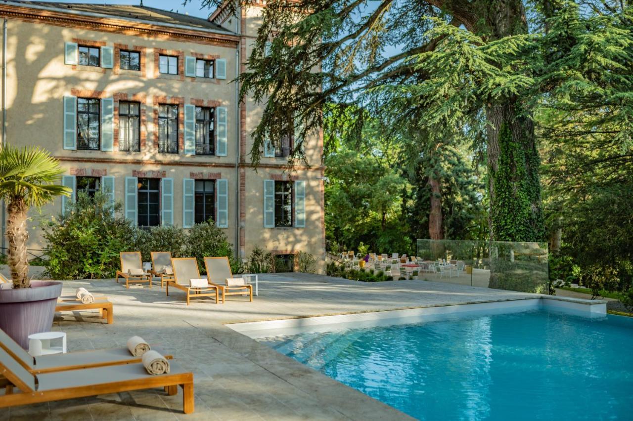 Chateau De - Luxurious & Hotel Fiac